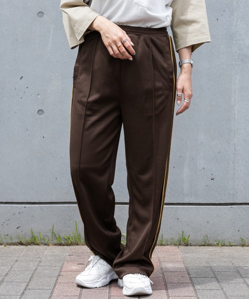 PairPair（ペアペア）の「サイドライントラックパンツ（ユニセックス）（その他パンツ・メンズ・ブラック/ブラウン系その他・MEDIUM/LARGE）」の17枚目の写真