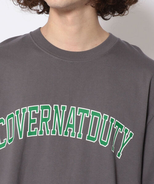 COVERNAT（カバーナット）の「COVERNAT(カバーナット)スモールアーチロゴダスティー S/S Tシャツ（Tシャツ/カットソー・メンズ・ブルー/チャコール/ホワイト・MEDIUM/SMALL/LARGE）」の6枚目の写真
