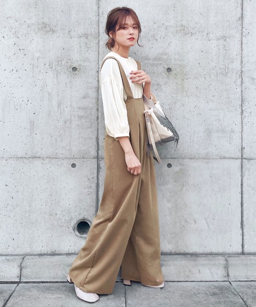 GeeRA（ジーラ）の「ハイウエスト大人サロペット（サロペット/オーバーオール・レディース・ベージュ/カーキ・LARGE/SMALL/X-LARGE/MEDIUM）」の18枚目の写真