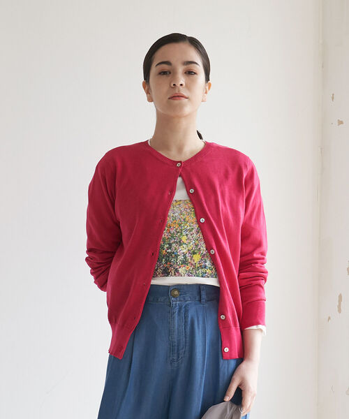 Afternoon Tea（アフタヌーンティー）の「UV MVS加工カーディガン（カーディガン/ボレロ・レディース・ライトパープル/オフホワイト/ピンク/ブラック/オレンジ/ダークグリーン・MEDIUM/LARGE）」の5枚目の写真