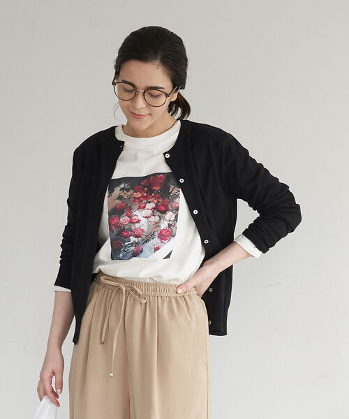 Afternoon Tea（アフタヌーンティー）の「UV MVS加工カーディガン（カーディガン/ボレロ・レディース・ライトパープル/オフホワイト/ピンク/ブラック/オレンジ/ダークグリーン・MEDIUM/LARGE）」の2枚目の写真