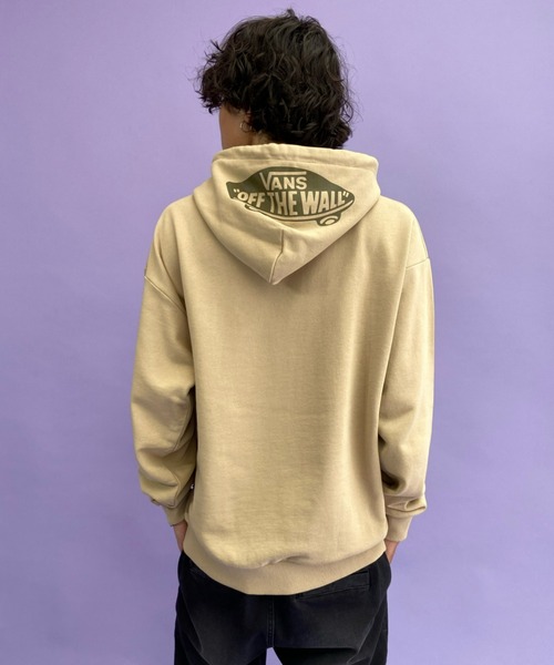 VANS（バンズ）の「VANS/バンズ　ルーズシルエット ロゴプリントパーカー 121K1030300（パーカー・メンズ・ベージュ/ブラック/レッド・L/XL/S/M）」の17枚目の写真