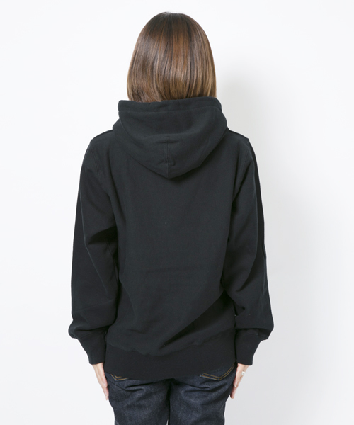 X-girl（エックスガール）の「STREET LOGO PULLOVER HOODIE（パーカー・レディース・ブラック/アッシュ/レッド・ONE SIZE）」の5枚目の写真