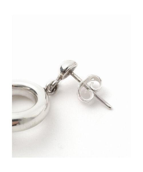 Spick & Span（スピックアンドスパン）の「【NINA&JULES】トリプルループピアス◆（ピアス（両耳用）・レディース・シルバー・FREE）」の4枚目の写真