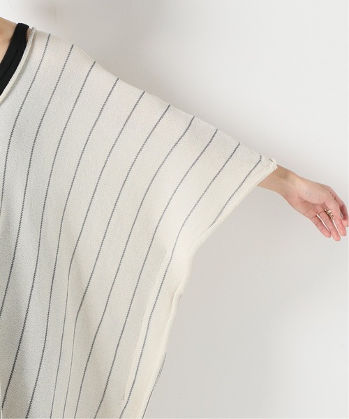 plage(プラージュ)の「WASHI ポンチョ◆(ニット/セーター・レディース・アイボリー・FREE)」の7枚目の写真