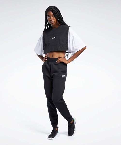 Reebok（リーボック）の「クラシックス フレンチ テリー パンツ / Classics French Terry Pants（スウェットパンツ・レディース・ブラック×ホワイト・SMALL/MEDIUM/LARGE/X-LARGE/X-SMALL）」の4枚目の写真