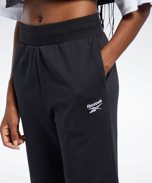 Reebok（リーボック）の「クラシックス フレンチ テリー パンツ / Classics French Terry Pants（スウェットパンツ・レディース・ブラック×ホワイト・SMALL/MEDIUM/LARGE/X-LARGE/X-SMALL）」の9枚目の写真