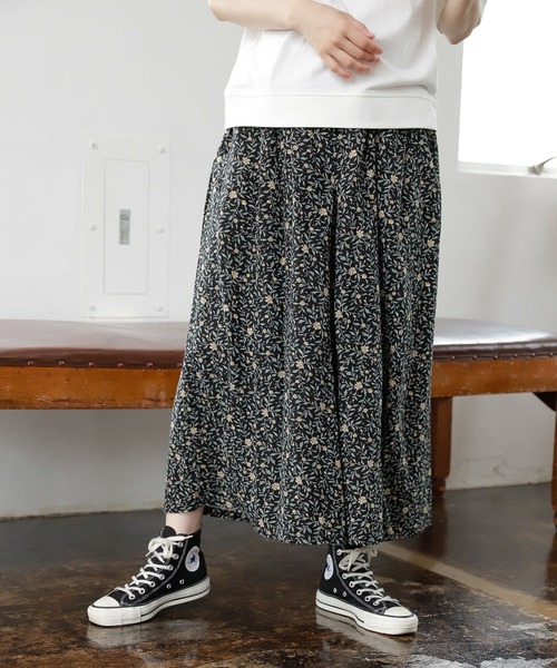 studio CLIP(スタディオクリップ)の「サラサラ快適タックスカーチョ(その他パンツ・レディース・サックスブルー/ピンク/その他1/その他2・MEDIUM/LARGE)」の4枚目の写真