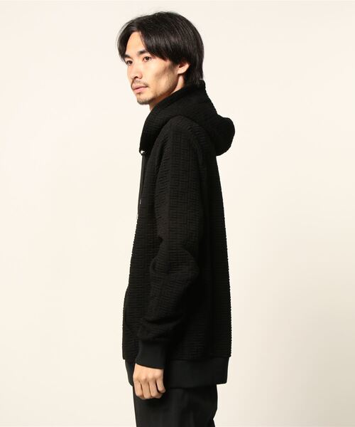 BALMAIN（バルマン）の「BALMAIN/バルマン/MONOGRAM TEXTURE（パーカー・メンズ・ブラック・SMALL）」の3枚目の写真