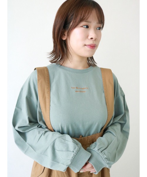 ehka sopo（エヘカソポ）の「ロゴ刺繍ロングTシャツ（Tシャツ/カットソー・レディース・オフホワイト/ピンク/グリーン/キナリ・ﾌﾘ-）」の4枚目の写真