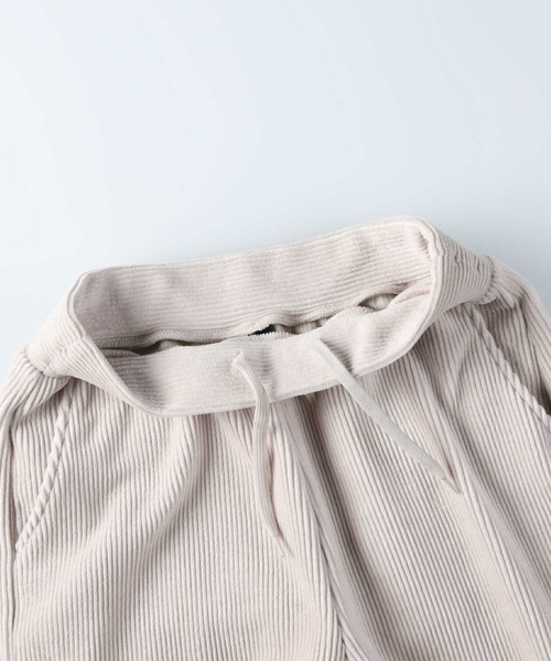 HONEYSUCKLE ROSE（ハニーサックルローズ）の「【HONEYSUCKLE ROSE】楽伸びルームコーデュロイ（その他パンツ・レディース・ダークグレー/ライトグレー/ブラウン・M/L）」の6枚目の写真
