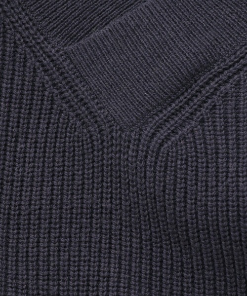 LEPSIM（レプシィム）の「なめらかタッチVニット　957810（ニット/セーター・レディース・グレイッシュベージュ/チャコールグレー/オレンジ・FREE）」の17枚目の写真