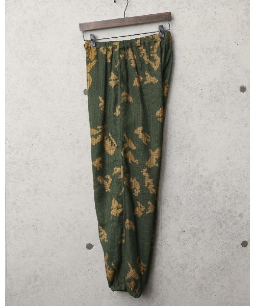 MILITARY(ミリタリー)の「実物 新品 デッドストック ロシア軍 スナイパー パンツ BEREZKA CAMOUFLAGE(その他パンツ・メンズ・カモフラージュ・1)」の2枚目の写真