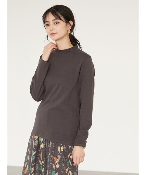 CRAFT STANDARD BOUTIQUE(クラフトスタンダードブティック)の「シャーリングハイネックカットプルオーバー *(Tシャツ/カットソー・レディース・チャコールグレー/ブラック/オフホワイト・FREE)」の13枚目の写真