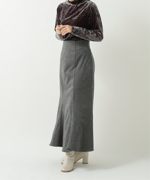 RAY CASSIN(レイカズン)の「光沢スウェードマーメイドスカート(スカート・レディース・グリーン/モカ/キナリ・FREE)」の5枚目の写真