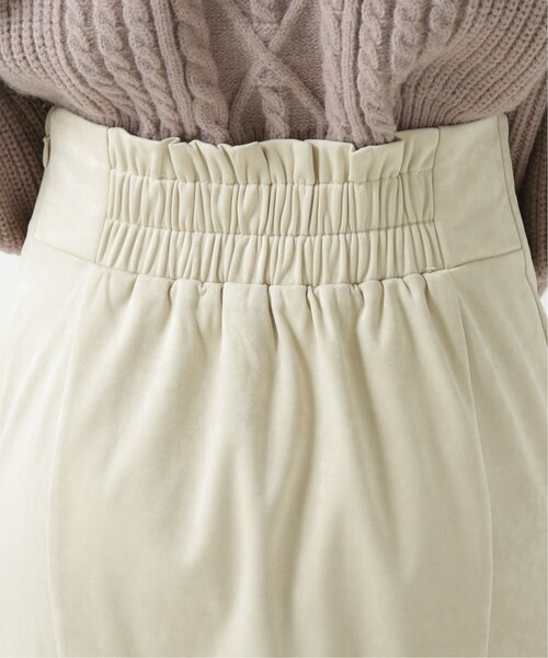 RAY CASSIN(レイカズン)の「光沢スウェードマーメイドスカート(スカート・レディース・グリーン/モカ/キナリ・FREE)」の19枚目の写真