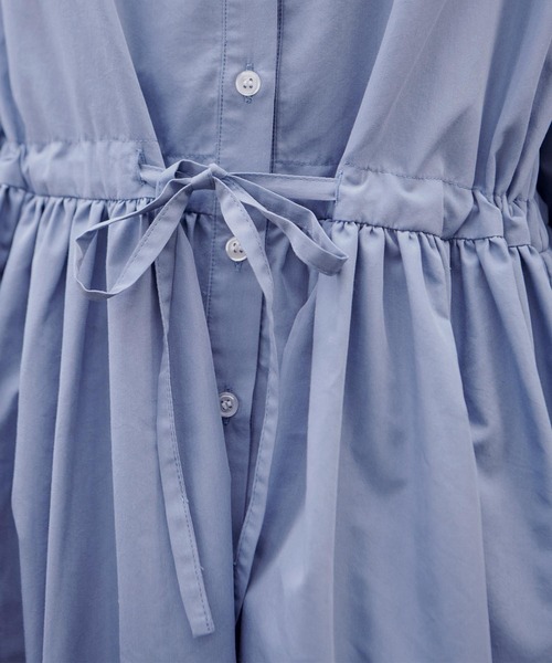 PURIL（ピュリル）の「【PURIL】スタンドカラー2wayウェストリボン付き ゆるシャツワンピース（シャツワンピース・レディース・ホワイト/ベージュ/ブルー・S/M）」の9枚目の写真
