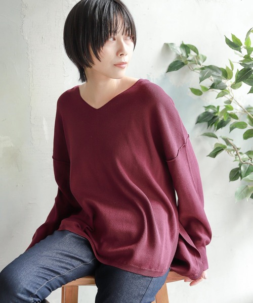 LAKOLE(ラコレ)の「12Gレーヨン総針編みVネックニット / 239484(ニット/セーター・レディース・ネイビー/マスタード/サンドグレー/アイボリー/バーガンディー・SMALL/MEDIUM)」の17枚目の写真
