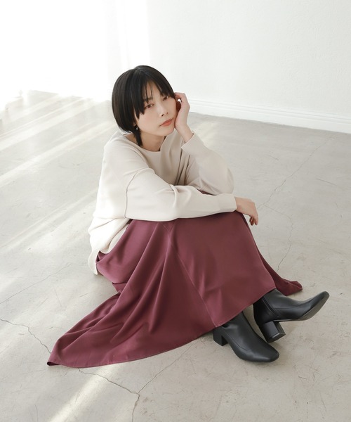 LAKOLE(ラコレ)の「12Gレーヨン総針編みVネックニット / 239484(ニット/セーター・レディース・ネイビー/マスタード/サンドグレー/アイボリー/バーガンディー・SMALL/MEDIUM)」の19枚目の写真