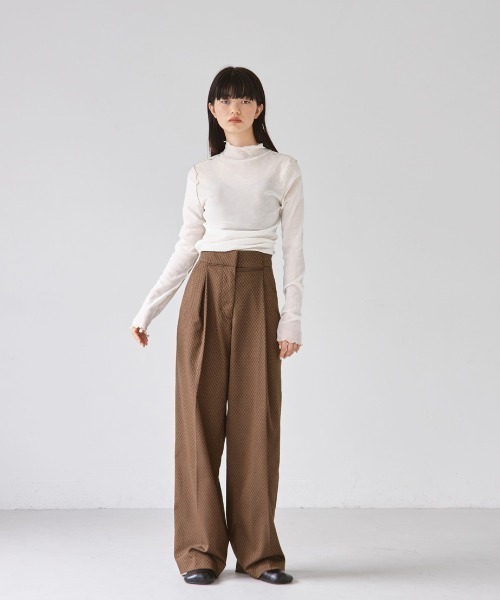 TODAYFUL（トゥデイフル）の「ジャガードタックトラウザース（その他