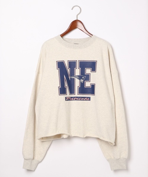 NFL（ナショナルフットボールリーグ　）の「【NFL×niko and ...】コラボ裏毛プルオーバー（スウェット・レディース・ネイビー/レッド/オフホワイト/グリーン/ナチュラル/オレンジ・FREE）」の2枚目の写真