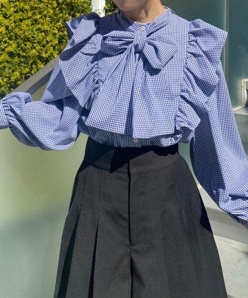 one after another NICE CLAUP(ワンアフターアナザーナイスクラップ)の「ボウタイ取り外し可能 ビッグリボンフリルブラウス(シャツ/ブラウス・レディース・ネイビー/オフホワイト/ブルー系その他/ブルー系その他2/サックスブルー/ネイビー系/チェック・FREE)」の6枚目の写真