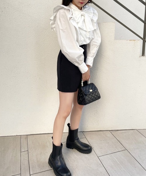 one after another NICE CLAUP(ワンアフターアナザーナイスクラップ)の「ボウタイ取り外し可能 ビッグリボンフリルブラウス(シャツ/ブラウス・レディース・ネイビー/オフホワイト/ブルー系その他/ブルー系その他2/サックスブルー/ネイビー系/チェック・FREE)」の12枚目の写真