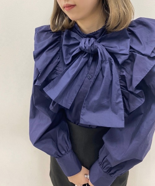 one after another NICE CLAUP(ワンアフターアナザーナイスクラップ)の「ボウタイ取り外し可能 ビッグリボンフリルブラウス(シャツ/ブラウス・レディース・ネイビー/オフホワイト/ブルー系その他/ブルー系その他2/サックスブルー/ネイビー系/チェック・FREE)」の20枚目の写真