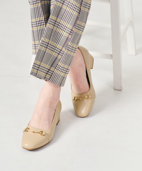 WA ORiental TRaffic（ダブルエーオリエンタルトラフィック）の「ビットモチーフスクエアトゥパンプス/22101（パンプス・レディース・ブラック/ベージュ/オレンジ・40/38/39/41/42/35/36/37/34/33/43）」の3枚目の写真