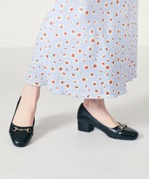 ビットモチーフスクエアトゥパンプス/22101