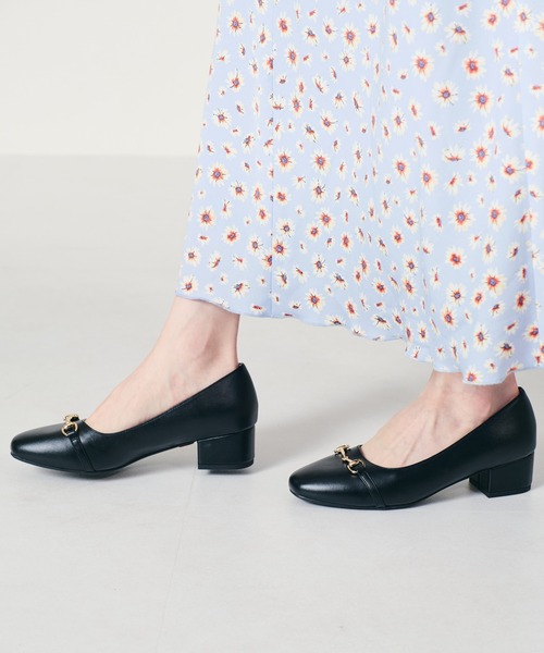 WA ORiental TRaffic（ダブルエーオリエンタルトラフィック）の「ビットモチーフスクエアトゥパンプス/22101（パンプス・レディース・ブラック/ベージュ/オレンジ・40/38/39/41/42/35/36/37/34/33/43）」の5枚目の写真