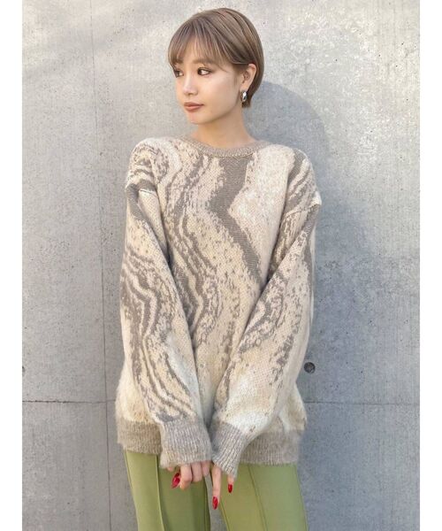 EMODA（エモダ）の「ジャガードウェーブニット（ニット/セーター・レディース・グレー/ベージュ/オレンジ・FREE）」の4枚目の写真