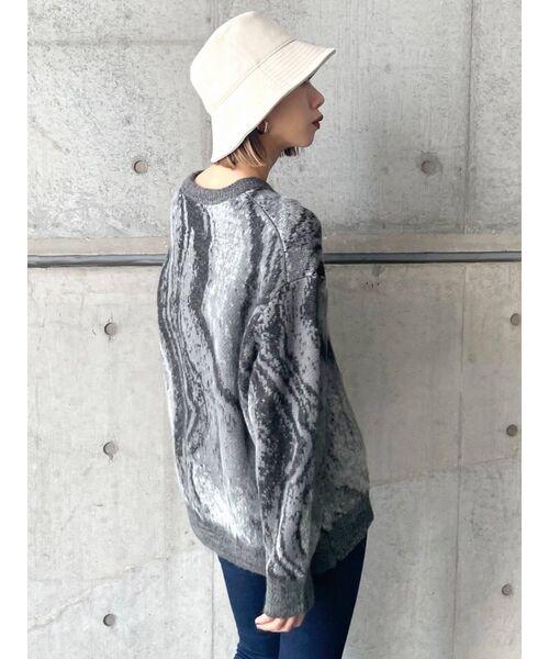 EMODA（エモダ）の「ジャガードウェーブニット（ニット/セーター・レディース・グレー/ベージュ/オレンジ・FREE）」の10枚目の写真