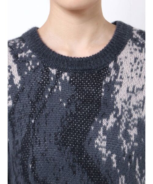 EMODA（エモダ）の「ジャガードウェーブニット（ニット/セーター・レディース・グレー/ベージュ/オレンジ・FREE）」の16枚目の写真