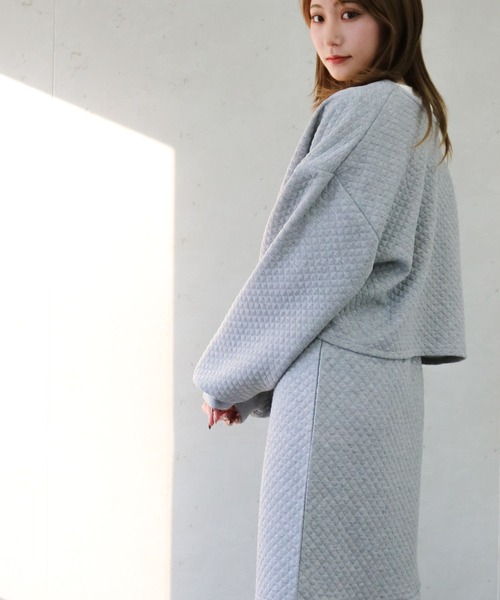 Per sist ence(パーシエンス)の「Per sist ence/パーシエンス カットキルティング カーディガン(カーディガン/ボレロ・レディース・ブラック/オフホワイト/グレー・FREE)」の4枚目の写真