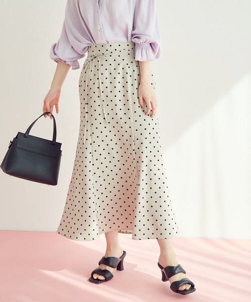 VIS（ビス）の「【セットアップ対応】リネンライクマーメイドスカート（スカート・レディース・ホワイト系その他6/ブラウン/ミント/オレンジ/ホワイト系その他5/ダークグリーン/ネイビー・M/S/L）」の3枚目の写真