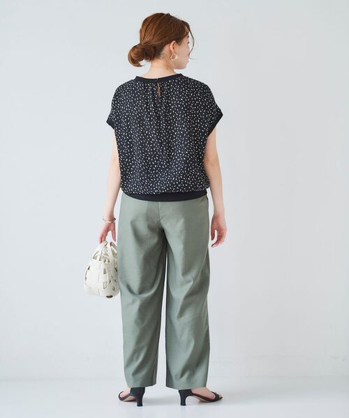 le.coeur blanc（ルクールブラン）の「ジオメトリックプリントリブブラウス（シャツ/ブラウス・レディース・ベージュ系その他2/ブラック系その他・38）」の15枚目の写真