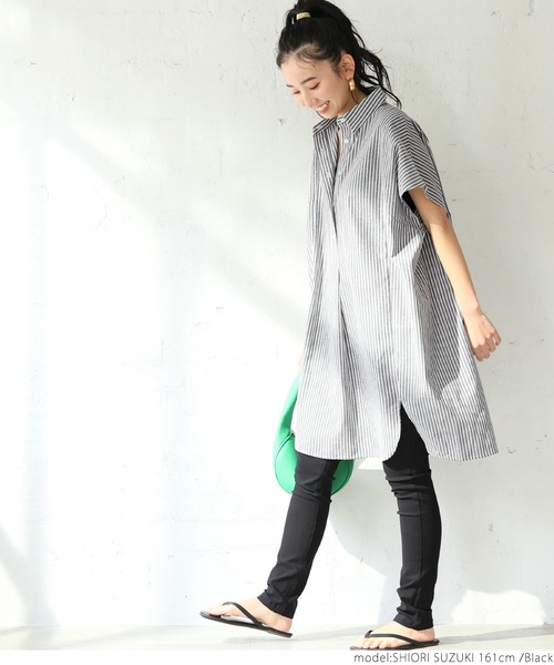 coca(coca)(コカ)の「ストライプオックス半袖シャツ(シャツ/ブラウス・レディース・ブラック/ブルー・ONE SIZE)」の4枚目の写真