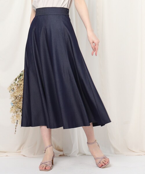 couture brooch（クチュールブローチ）の「◆軽くて洗える/デニムライク　バックレースアップフレアスカート（スカート・レディース・ネイビー/サックスブルー・40/36/34/38/42）」の2枚目の写真