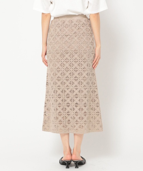 mysty woman(ミスティウーマン)の「モチーフシシュウスカート 275424(スカート・レディース・ブラック/ベージュ/アイボリー・FREE)」の16枚目の写真