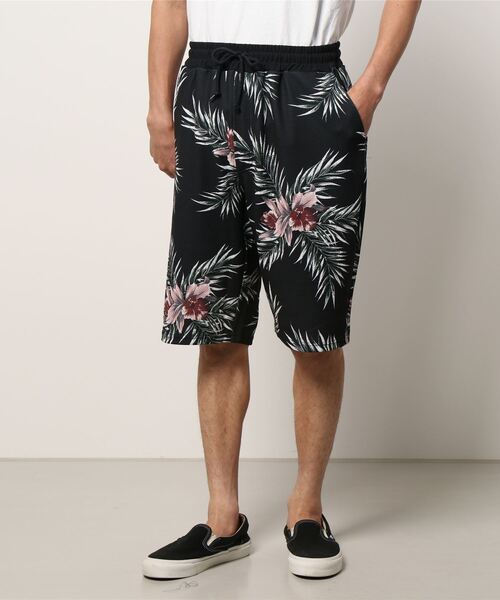 STYLEBLOCK（スタイルブロック）の「型押しワッフル総柄プリントショーツ（その他パンツ・メンズ・ブラック系その他2/ホワイト系その他/ブルー系その他2/ブルー系その他3/ホワイト系その他2/ブラック系その他3/ブルー系その他/ブラック系その他/ホワイト/ブラック/ネイビー・L/M/LL）」の6枚目の写真