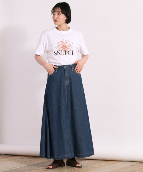 cepo(セポ)の「フラワーグラフィックTee(Tシャツ/カットソー・レディース・ブラック/ホワイト系その他/オフホワイト/ホワイト×グリーン・M)」の8枚目の写真