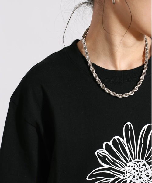 cepo(セポ)の「フラワーグラフィックTee(Tシャツ/カットソー・レディース・ブラック/ホワイト系その他/オフホワイト/ホワイト×グリーン・M)」の10枚目の写真