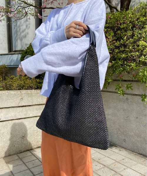 yuue' ( wear )（ユーイ）の「トライアングルストローバッグ（ハンドバッグ・レディース・ベージュ/ライトブラウン/ブラック・FREE）」の16枚目の写真