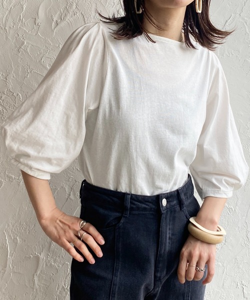 She's Closet（シーズクローゼット）の「綿天竺ボリューム袖ランタンスリーブショート丈半袖Tシャツ（Tシャツ/カットソー・レディース・グリーン/オレンジ/ピンク/ブラック/ホワイト・FREE）」の2枚目の写真