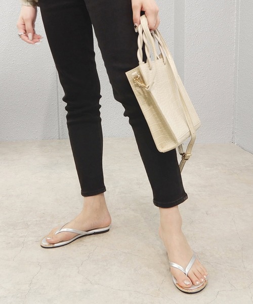 minia（ミニア）の「GDメタルキャップトングサンダル　◇（サンダル・レディース・ブラック/ライトベージュ/シルバー/ゴールド/ゼブラ/パイソン・S/M/L/LL）」の10枚目の写真