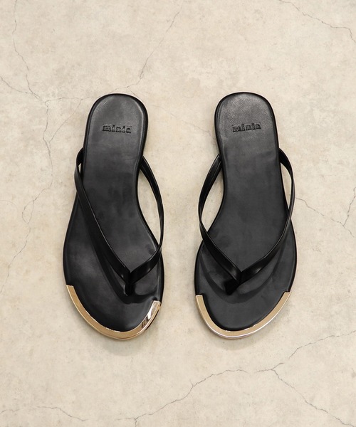 minia（ミニア）の「GDメタルキャップトングサンダル　◇（サンダル・レディース・ブラック/ライトベージュ/シルバー/ゴールド/ゼブラ/パイソン・S/M/L/LL）」の13枚目の写真