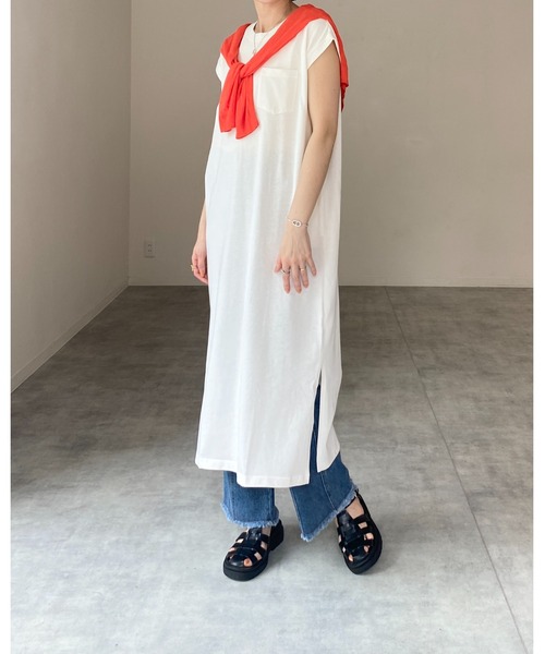 She's Closet(シーズクローゼット)の「クルーネックヘビーウェイトフレンチスリーブロングTシャツワンピース(ワンピース・レディース・ホワイト/ブラック/モカ/チャコール・FREE)」の6枚目の写真