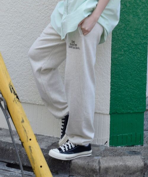 SHIPS(シップス)の「*SHIPS: ROOTS×INFLUENCE LEEGET ペインティング プリント スウェット パンツ(スウェットパンツ・メンズ・ネイビー/グレー・MEDIUM/LARGE/X-LARGE)」の19枚目の写真