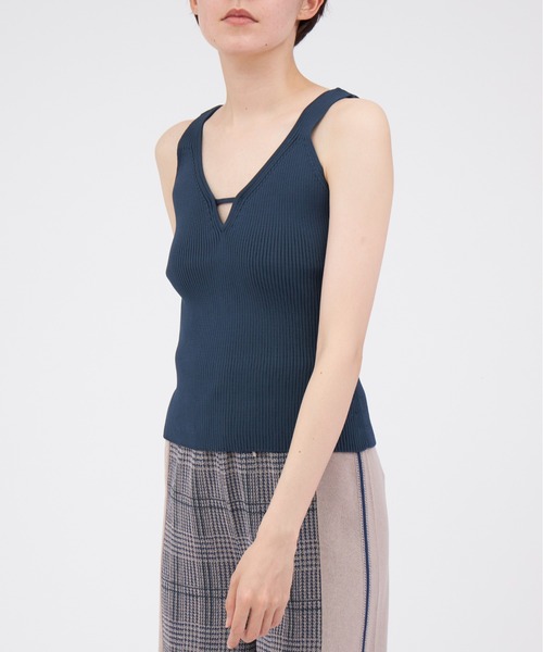 TAN（タン）の「TAN-UV/NECK CAMI（キャミソール・レディース・ライトブルー/ネイビー/ライトグリーン・FREE）」の3枚目の写真